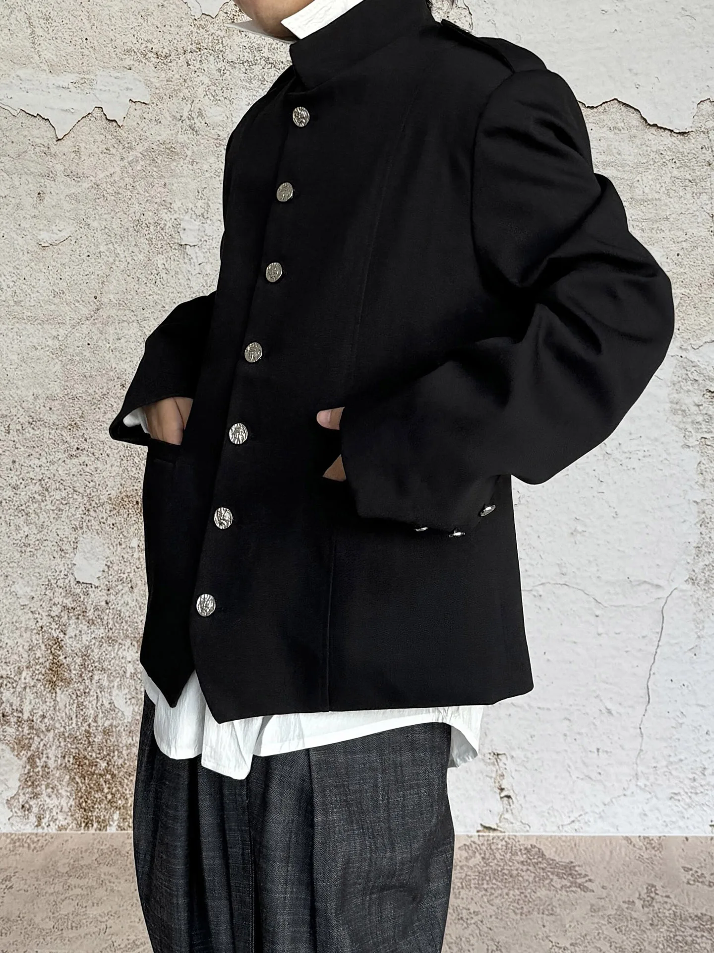 Retro Chinese Style Jacket Shoulder Pads Silver Buckle Short Length Stand Collar Shoulder Strap Neutral Outerwear for Men And...