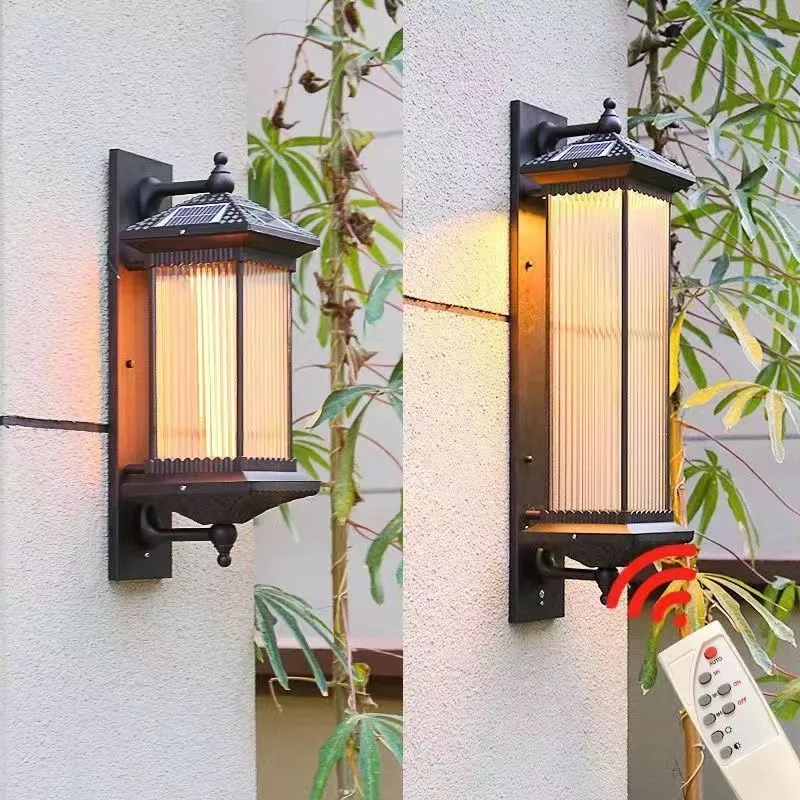 Chinese Vintage Metal Solar Waterproof LED Wall Light Outdoor Balcony Garden Villa Home Decor Novelty New Energy Saving view 3