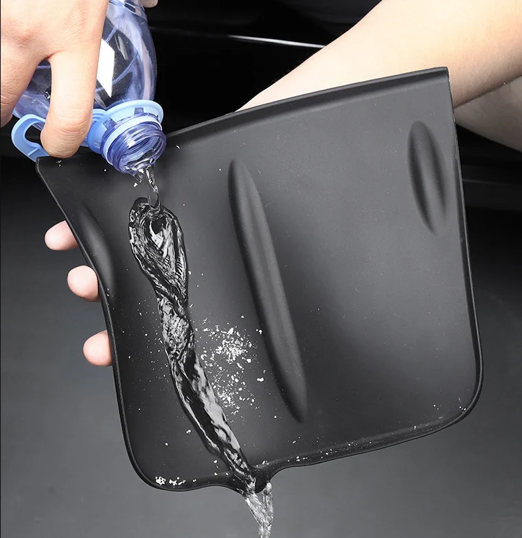For Tesla Model 3/Y/X/S 2021-2024 Central Control Wireless Charging Silicone Pad Non-slip Pad Dust-Proof Charger Protect Cover