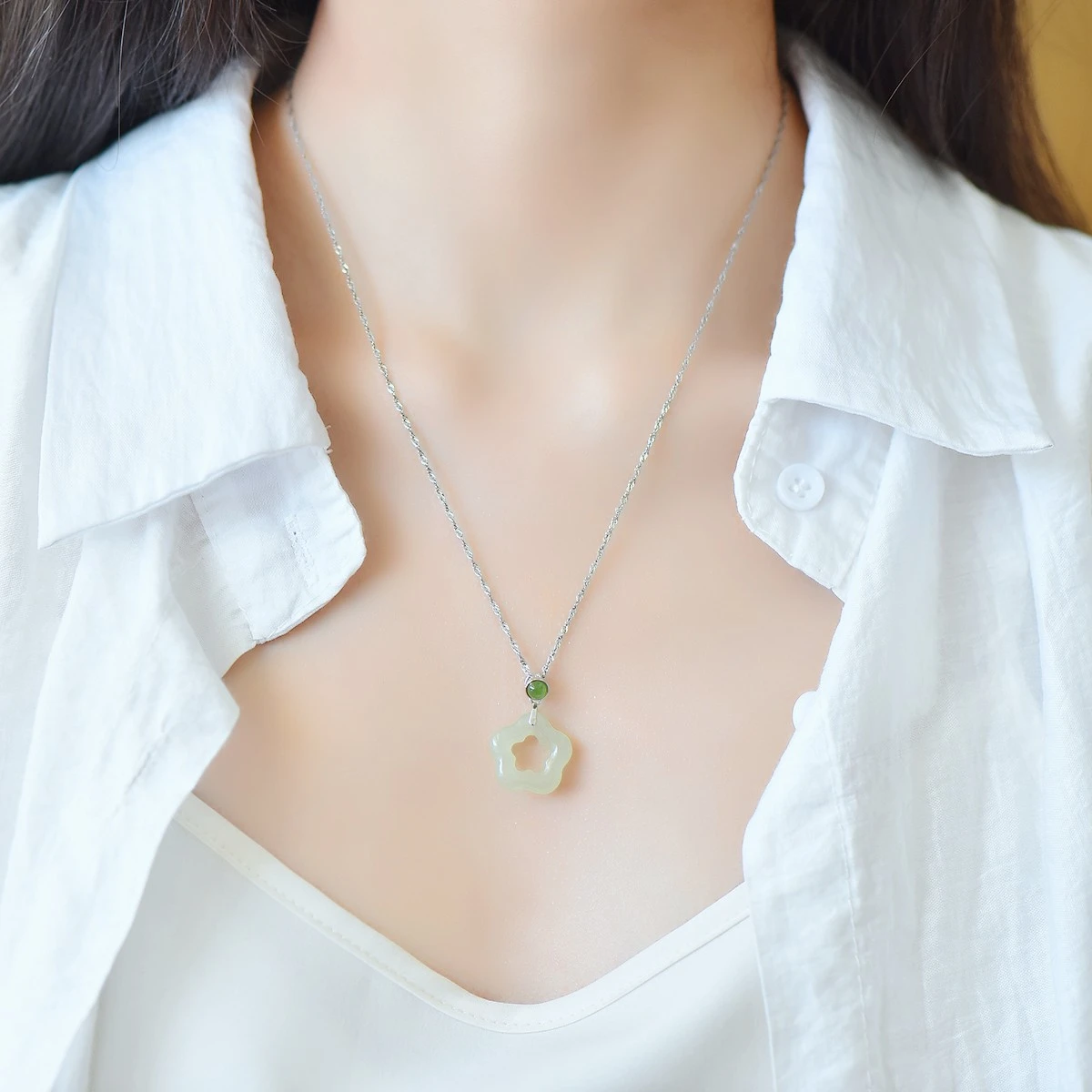 Genuine China Nephrite Stone White Hetian Jade Hollow Star Pendant 925 Sterling Silver Necklace Women Certified Jewelry Gifts
