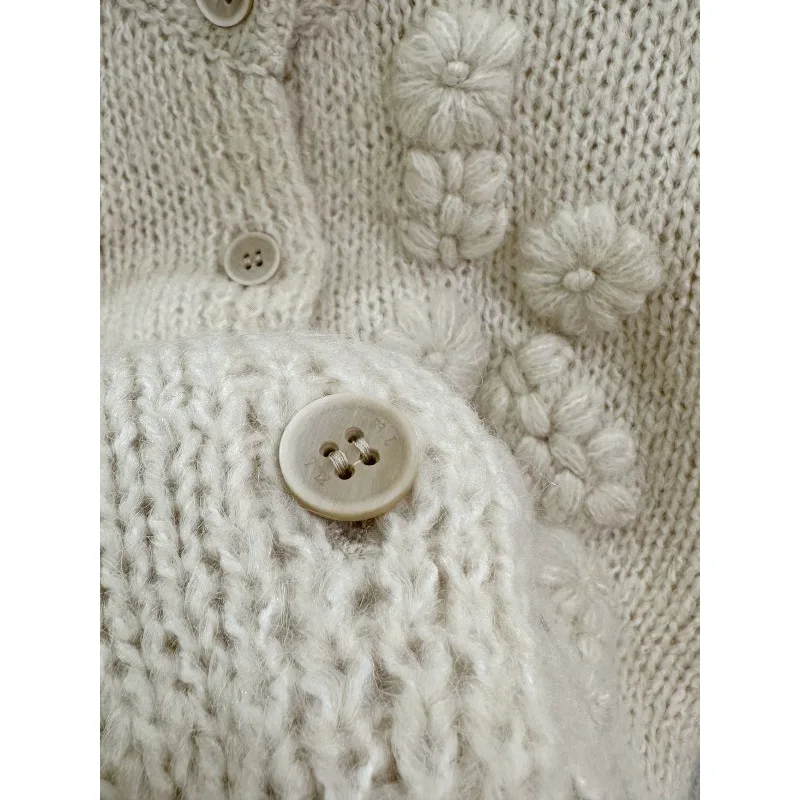 Cardigan feito à mão bordado, bordado, de malha, jaqueta suave estilo estrela, Coreia do Sul Dongdaemun 2025 Novo