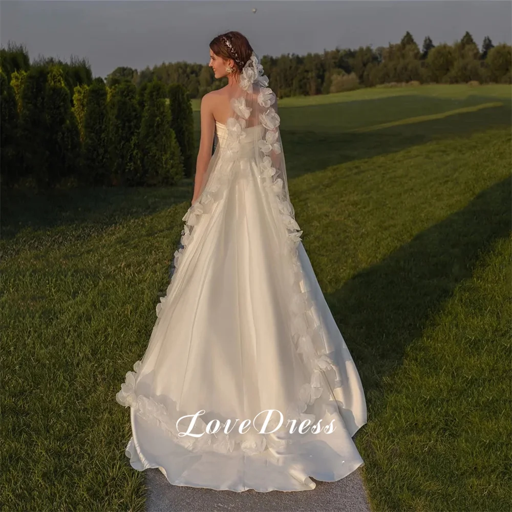 Love Charming Princess Stain Strapless Mermaid Wedding Dress Elegant High Side Slit Floor Length Sleeveless Lace Up Customized