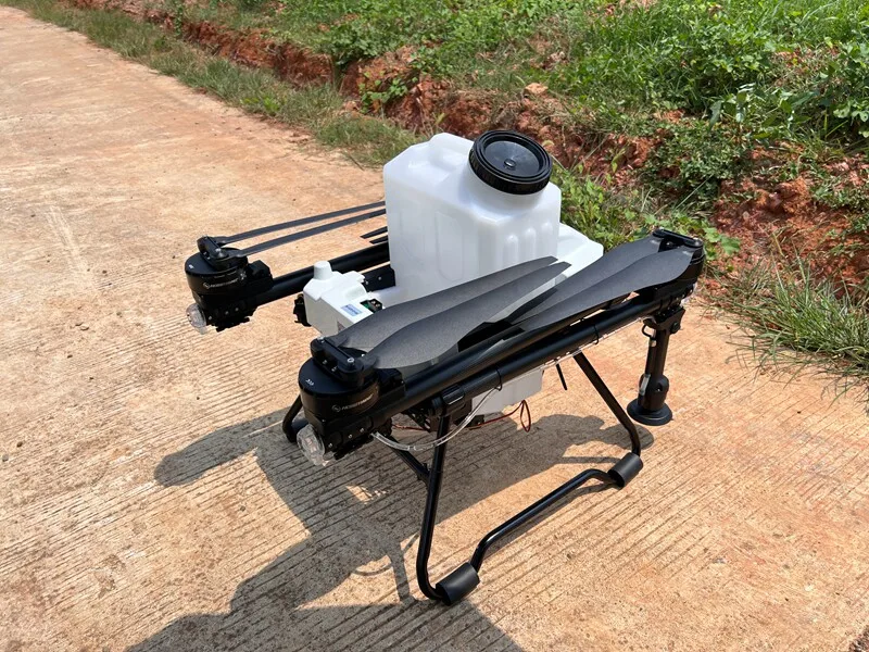 XAERO 20L 20kg Wassertank Granulatstreuer Pestizidtank für H1500 Landwirtschaftliche Sprühdrohne – Detail 29