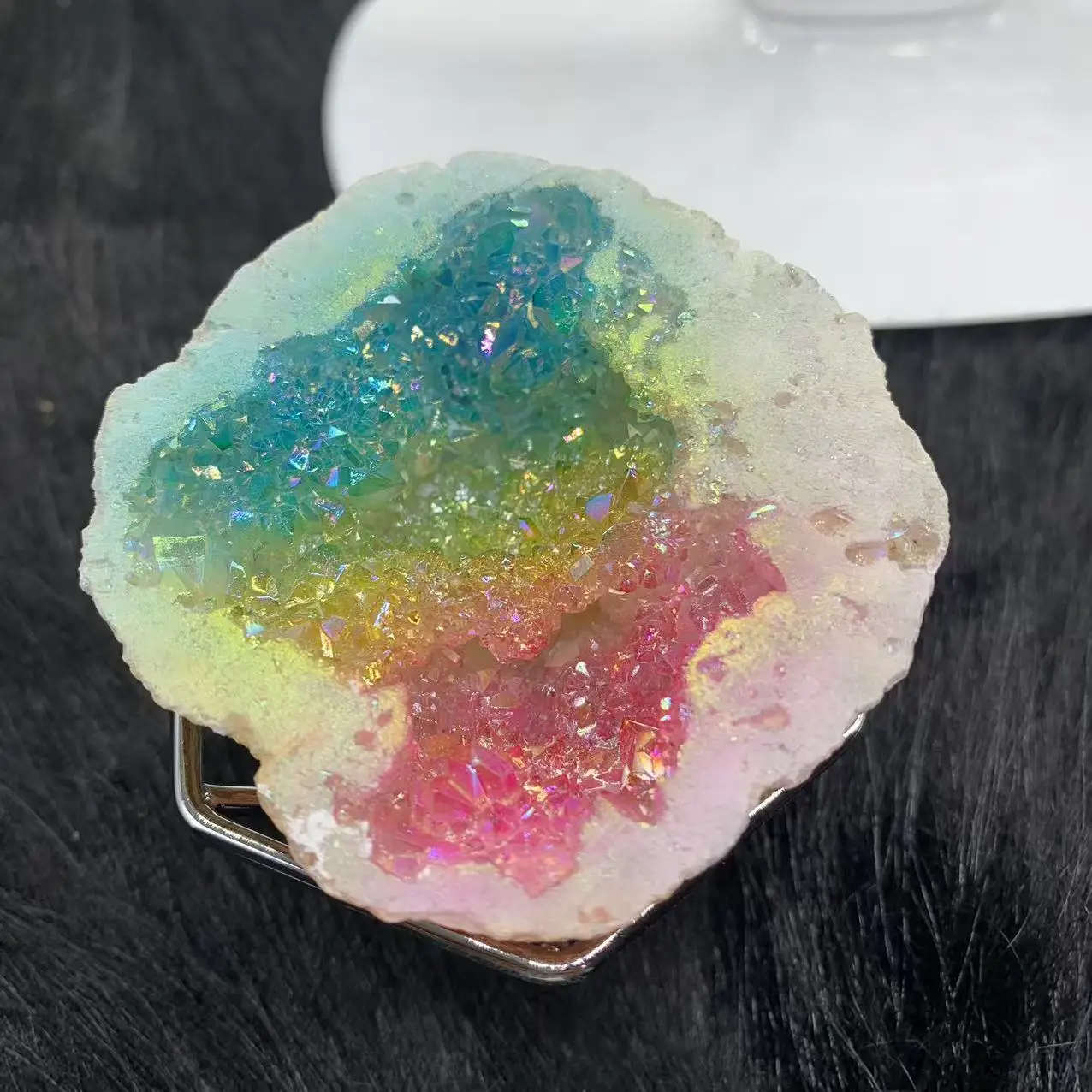 1PC Natural Red/Yellow/Blue Plating Crystal Geode, Home Decoration, Desktop Ornament, Fragrant Stone, Fish Tank Landscaping