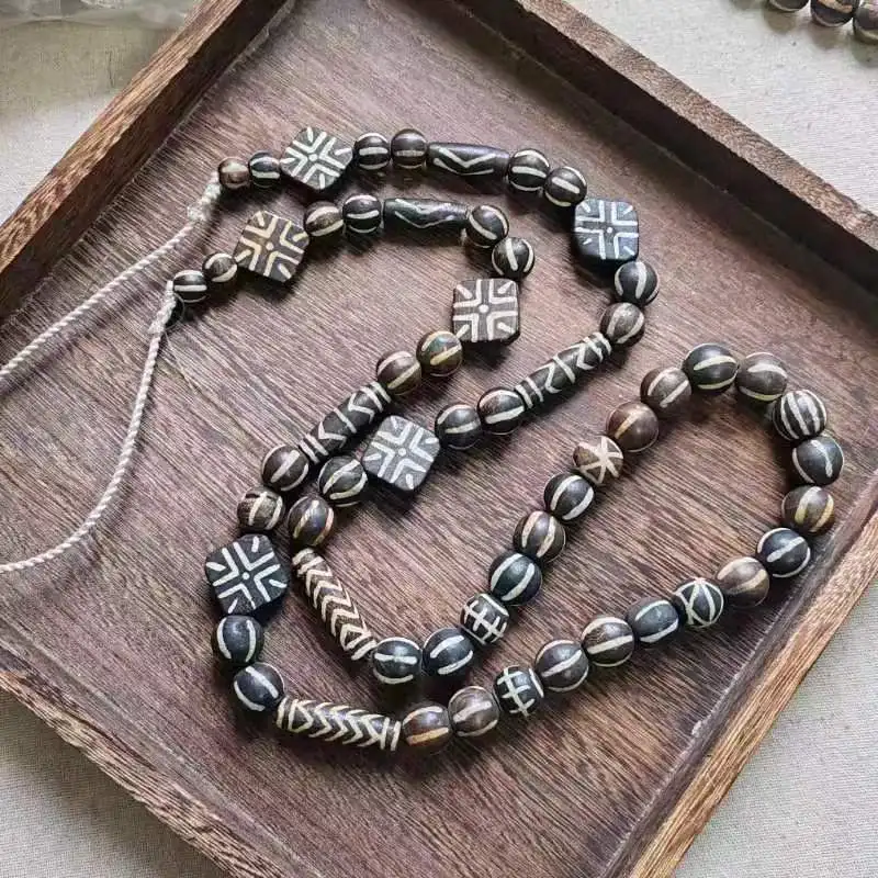 

Nepalese Natural Wood Fossil Pumtek Beads Old Dzi Bead Treeized Jade Wood Bead Bondik Necklace Dzi Bead Sideline