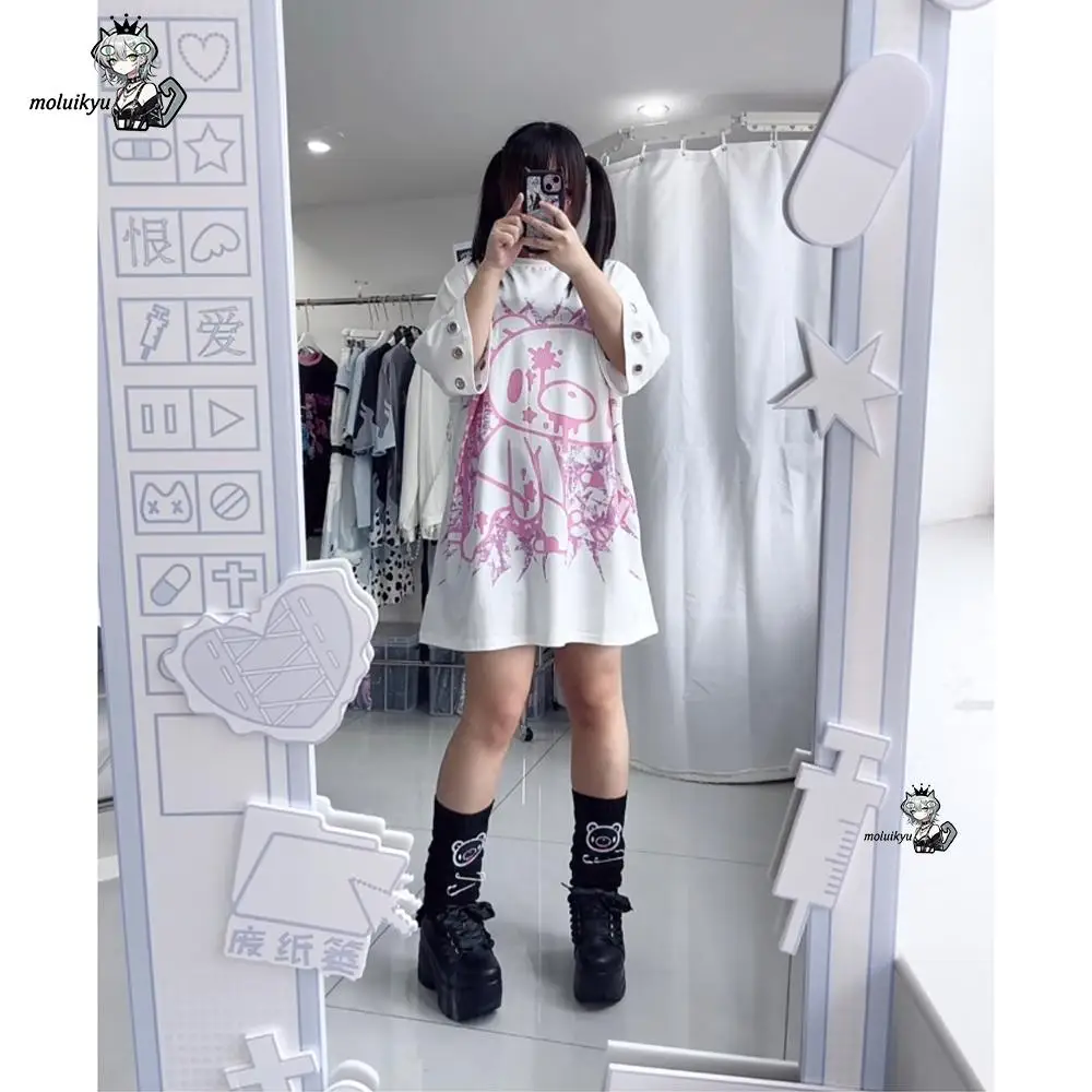 Gothic Punk Oversized T-Shirt Schwarz Rot Gloomy Bear Blut-Print Sicherheitsnadel Süß Cool Y2K Streetwear Kurzarm Grafik-T-Shirt