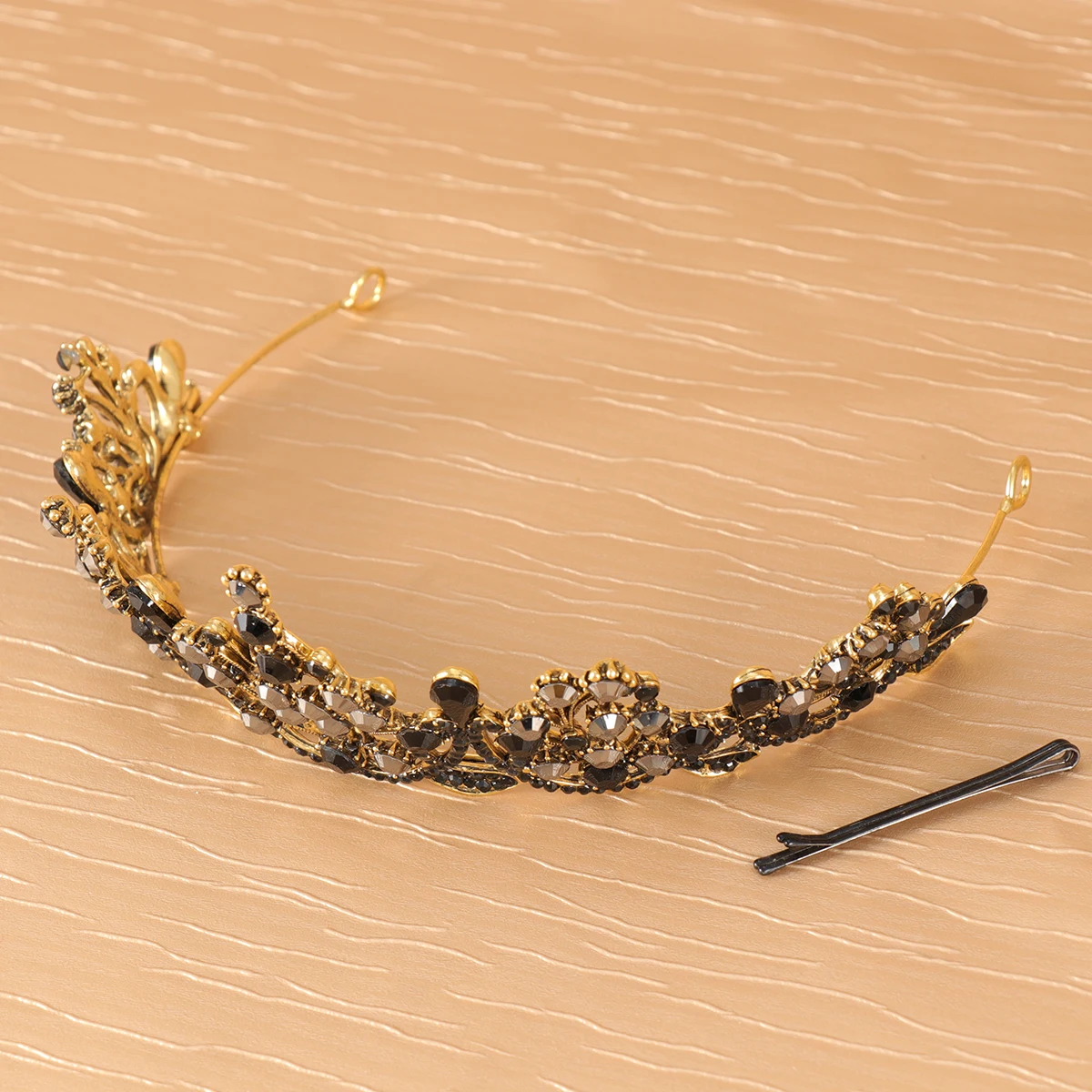 

1pc Baroque Crystal Crown Luxury Rhinestone Wedding Hair Accessory For Women Vintage Tiara Party Bridal Jewelry Black