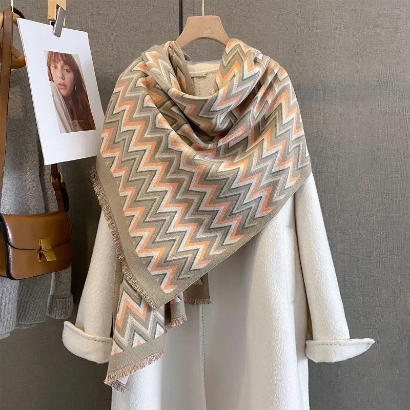 

Autumn New Irregular Geometric Stripe Printing Scarf Imitation Cashmere Thickened Warm Scarf High-end Neck Shawl