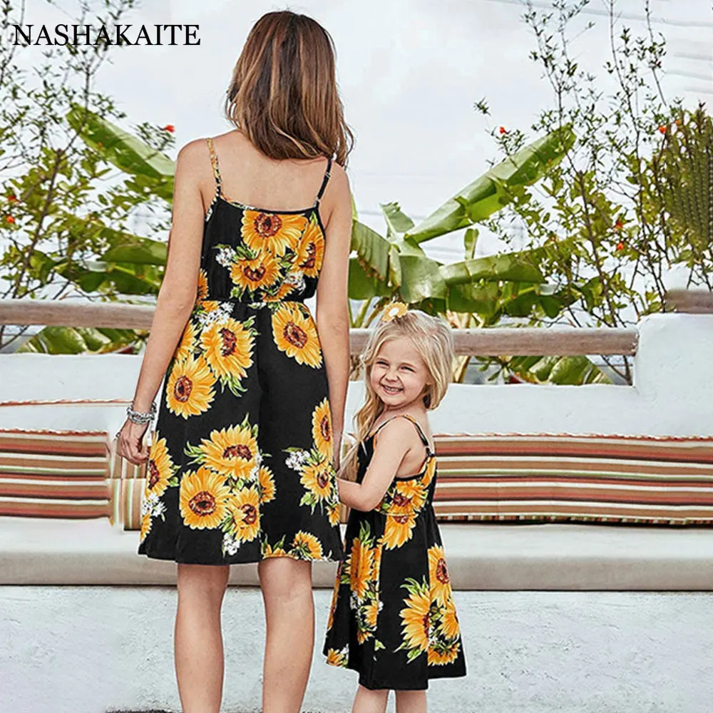 Summer Family Matching Outfits Dress Mommy And Me Sunflower Floral Print Dress Family Costume Princess Dresses Family Look