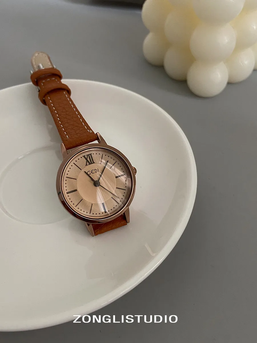 New Vintage-Style Women'S Watch With A Round Dial Design, Elegant, Classic, And Fashionable Quartz Watch. Women'S Accessories.