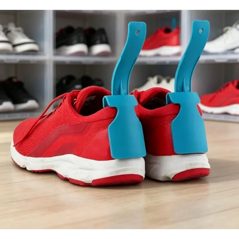1/2Pcs Lazy Man Shoe Pulling Aid Plastic No Need to Bend Down Silky Slip On Shoe Puller For Children Elderly, All Shoes