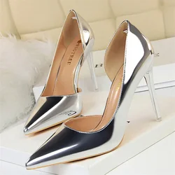 New Fashion Glitter Sequined Women Pumps Sandals Elegant Pointed Side Hollowed Out Gold High Heels Mules Party Shoes