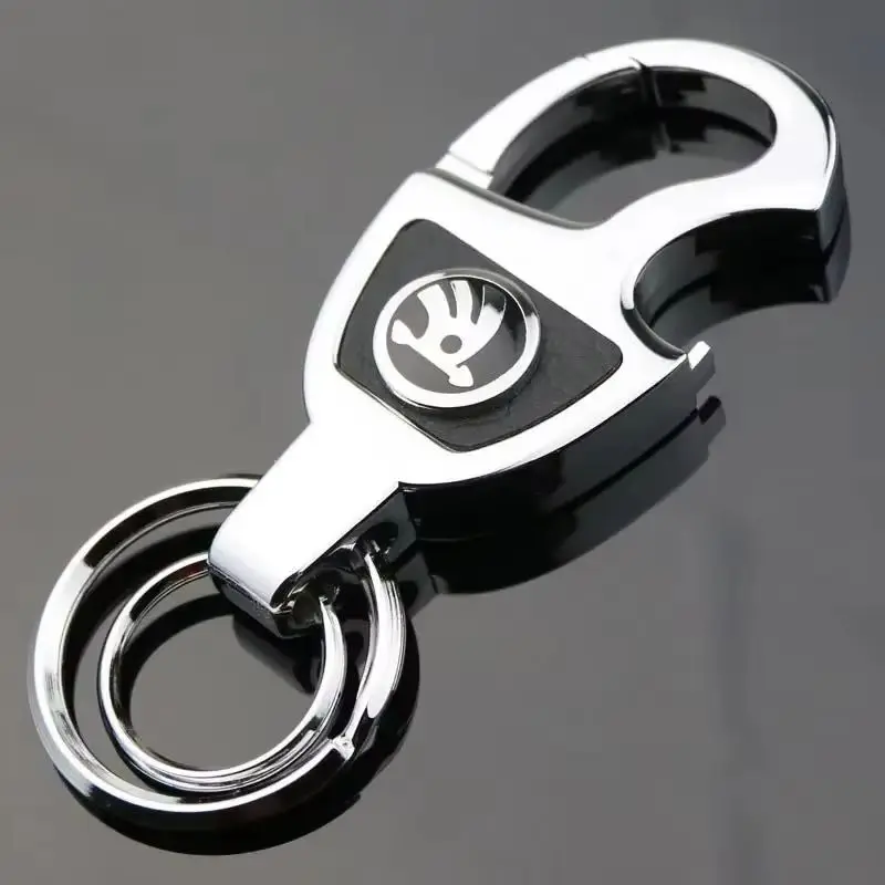 Portachiavi per auto in metallo Portachiavi Porta regalo Ciondolo per Skoda Logo Superb Yeti A7 Octavia Kodiaq Tour RS Rapid Fabia Accessori