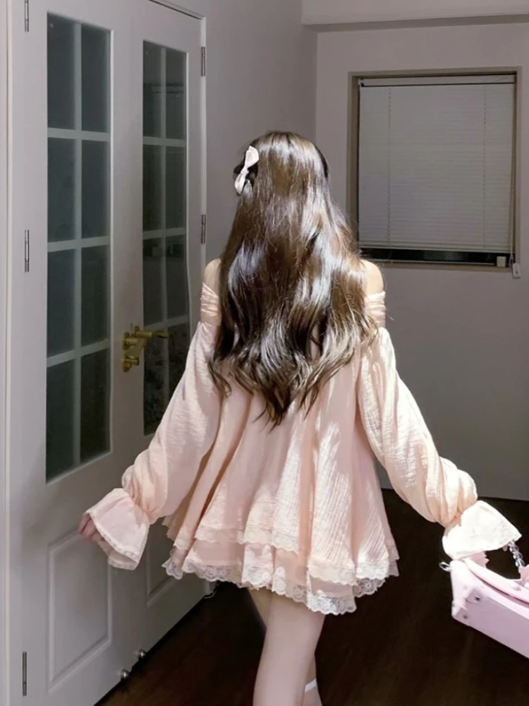 Autunno Nuovo Dolce Kawaii Sottile Set da 2 pezzi Donna Moda Manica lunga Fiocco in pizzo Top Donna Chic Patchwork Design Gonna corta Abiti