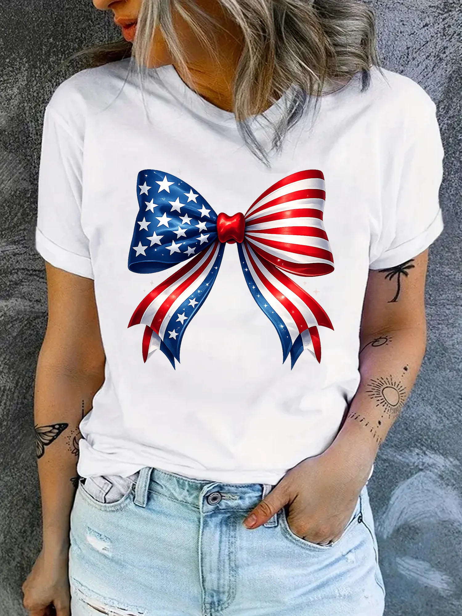 Women's Casual Plus Size Short Sleeve T-shirt with USA Flag Bow Print, Regular Round Neck Tee for Summer Parties Casual Party Wear