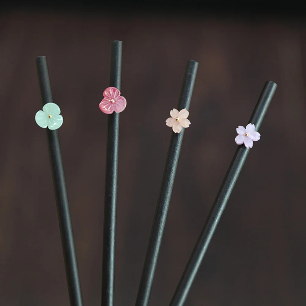 

Headdress Ladies Chinese Style Classic Simple Vintage Hair Accessories Flower Hairpins Hair Sticks Wooden Hairpin