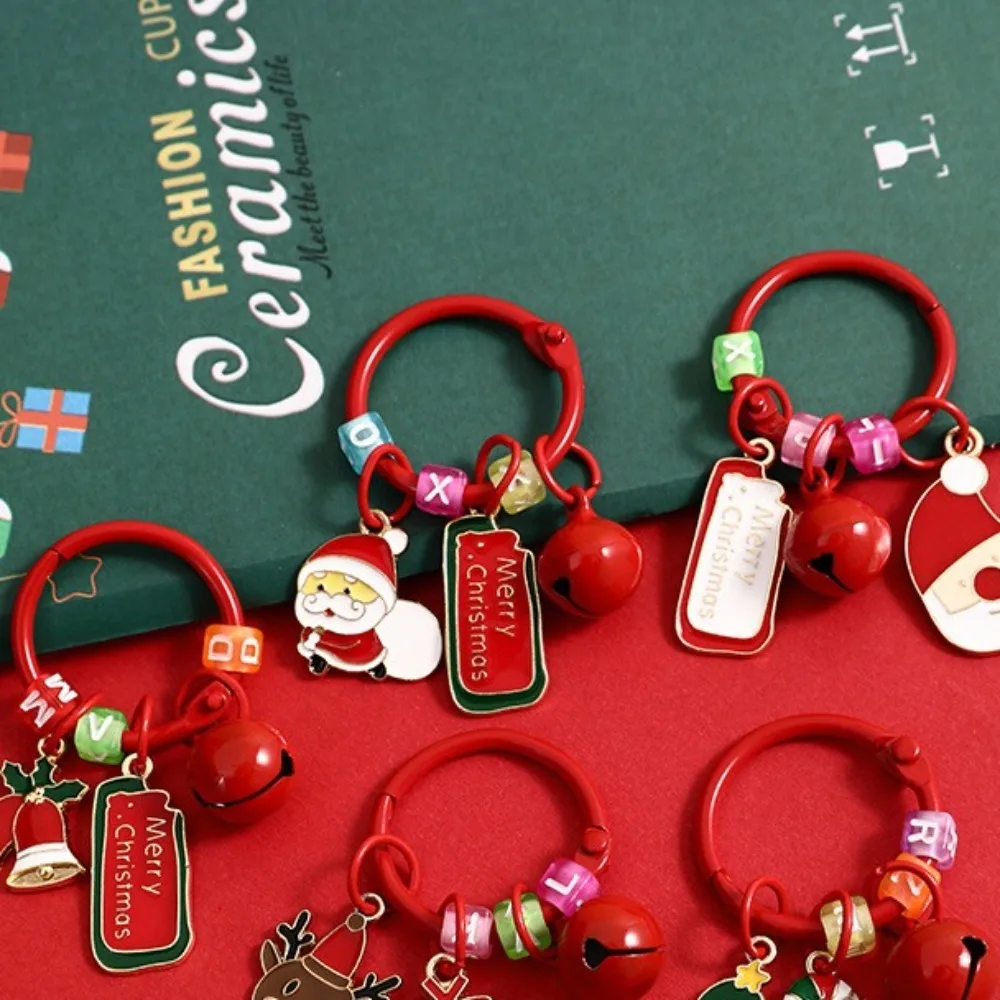 

Cute Cartoon Christmas Tag Pendant Christmas Tree Xmas Sants Claus Keychain with Bell Exquisite Deer Key Ring Daily