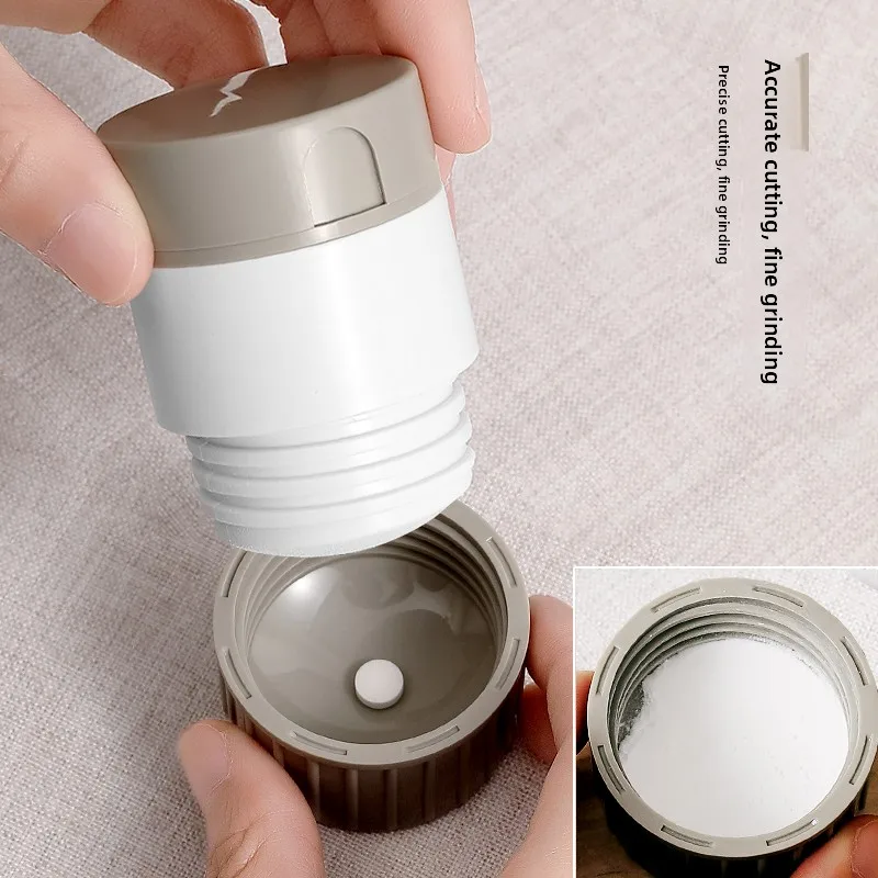 

Измельчитель таблеток для домашнего использования, делитель таблеток на две/четыре части, измельчитель лекарств, органайзер для хранения