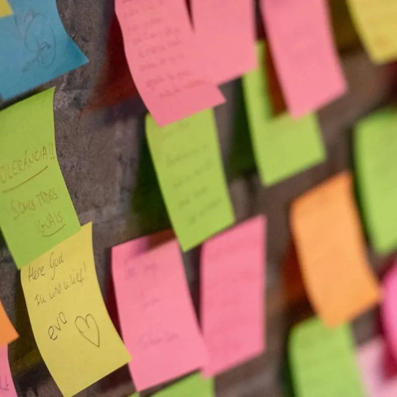 8 pcs Sticky Notes 8 Bright Colors 30 Sheets/Pad 240 Sheets Self-Adhesive Pad Sticky Notes for Office Home School Meeting