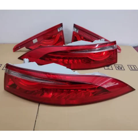 Jaguar XF T2H18979 T2H18980 T2H22637 T2H22639 테일 라이트에 적합 원래 고품질 EU 버전 사용