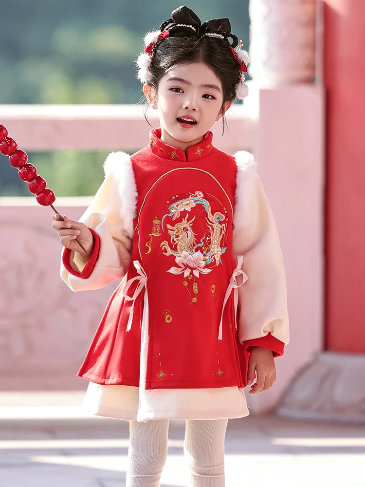 

Яркие новогодние наряды: красные детские костюмы Ханьфу для девочек, традиционная китайская зимняя одежда для детского сада