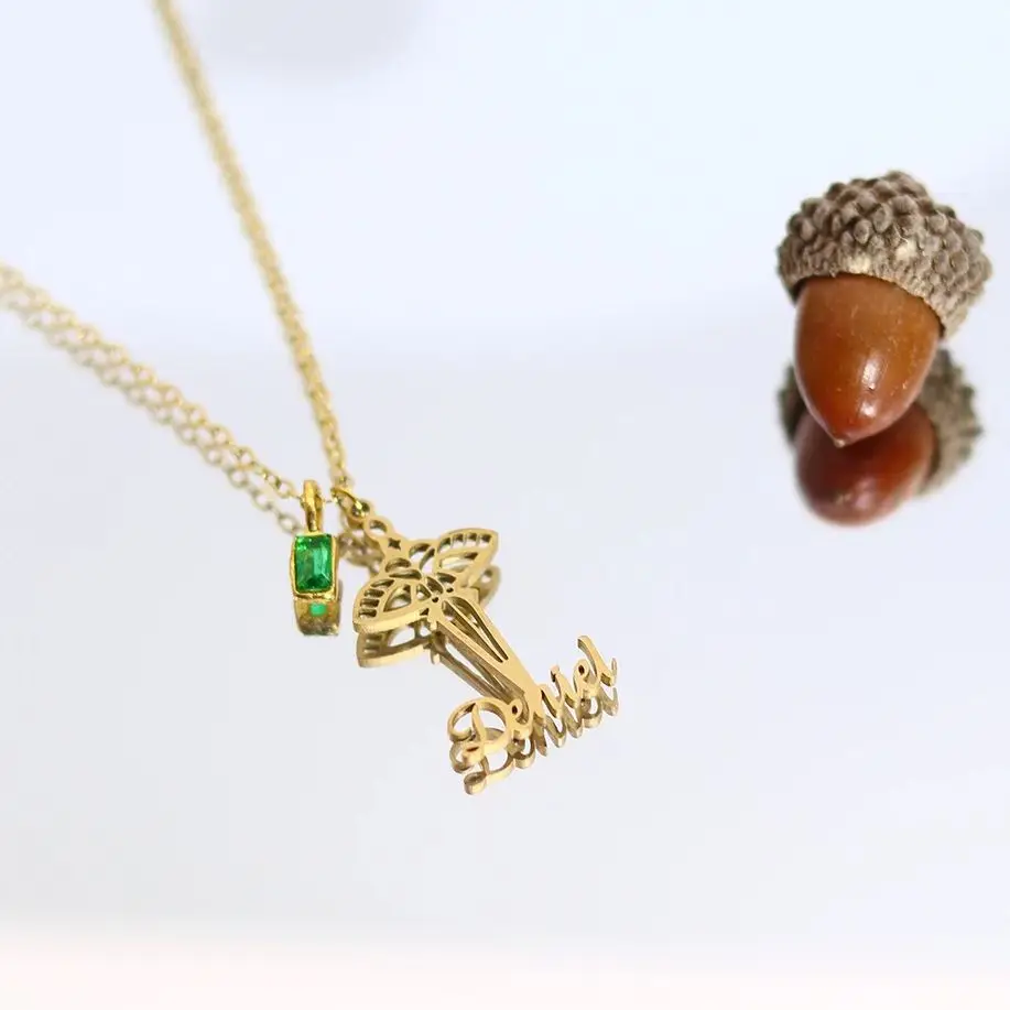 

Chandler Custom Name Butterfly Necklace Charming Animal Shape Choker Pendant Gift For Women Fine Jewelry Accessories