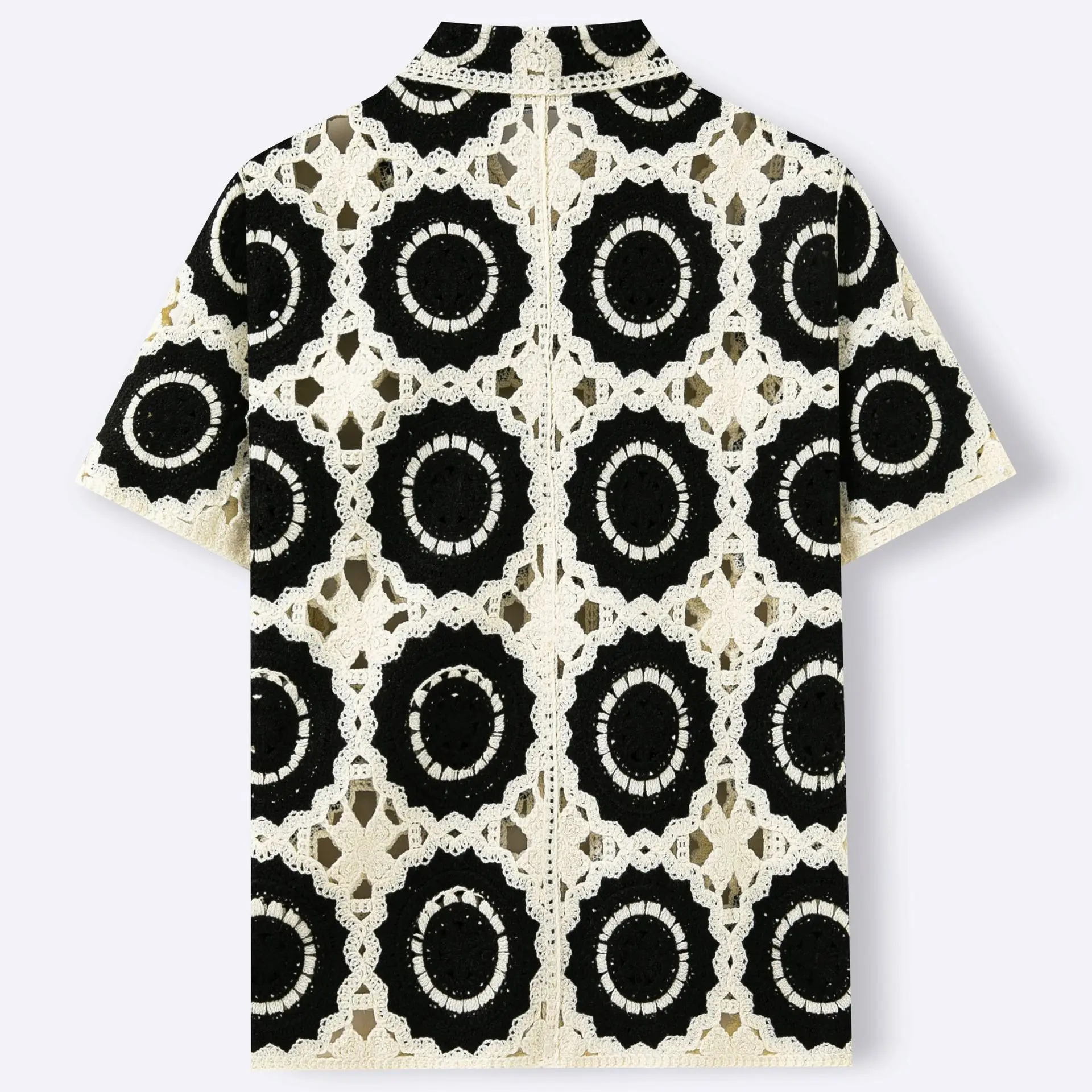 Men's fashion black and white contrasting hook and flower hollow knitted sweater, summer casual cardigan, polo shirt, men's top