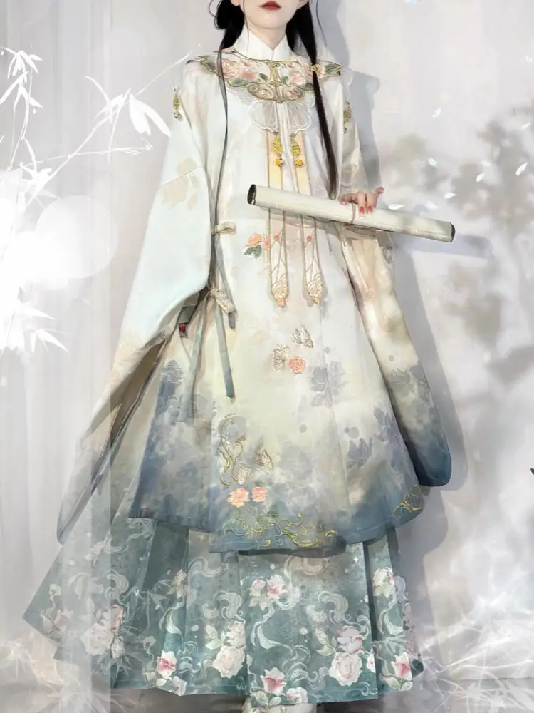 

Original Cloud Shoulder Ming Dynasty Han Dress Suit Standing Neck Oblique Front Shirt Gradient Heavy Industry Embroidery Hanfu