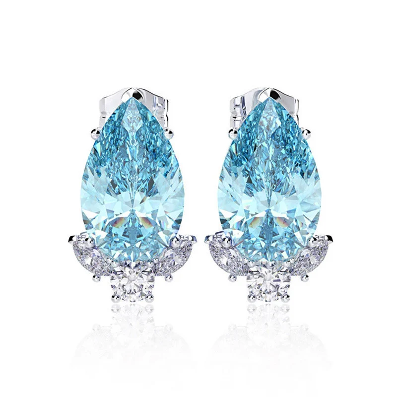 Huitan Mode Luxus Wasser tropfen cz Ohr stecker Frauen einfache stilvolle Dame Party Ohr Ohrringe Jubiläums geschenk Schmuck