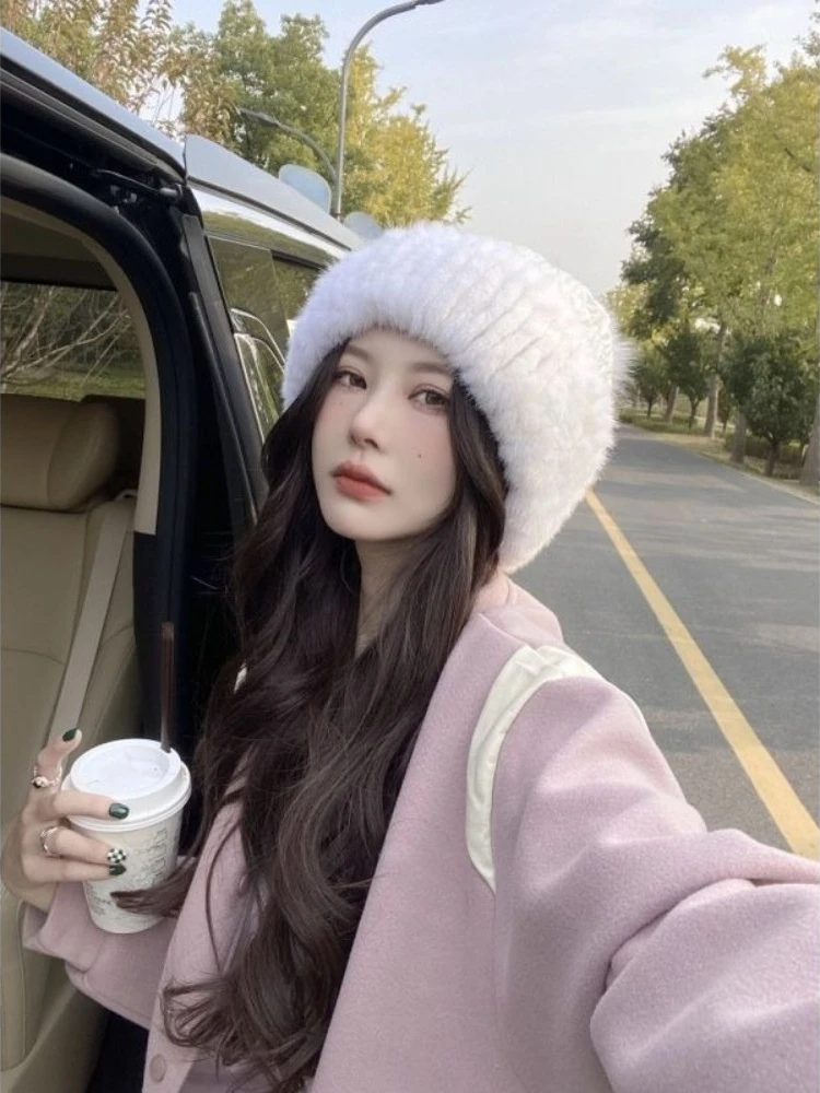 سترة بيسبول وردية متعددة الاستخدامات للنساء للموسم الجديد 2025 ملابس خارجية فضفاضة غير رسمية مستوحاة من اتجاهات Instagram ​