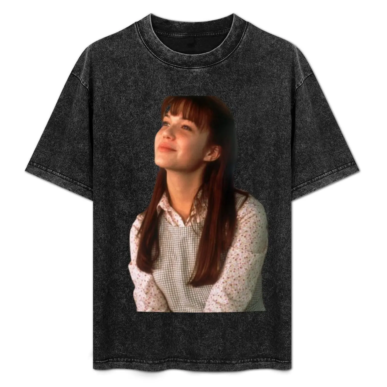 Camiseta Mandy Moore con estampado de letras a la moda