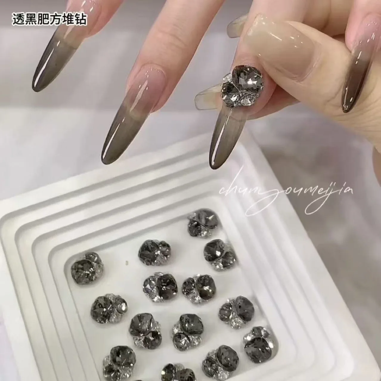 10Pcs Super Shiny lear Fat Square Nail Rhinestones Decora Sparkle Crystal Cluster Nails Charms 3D Shiny Diamond Nail Accessories