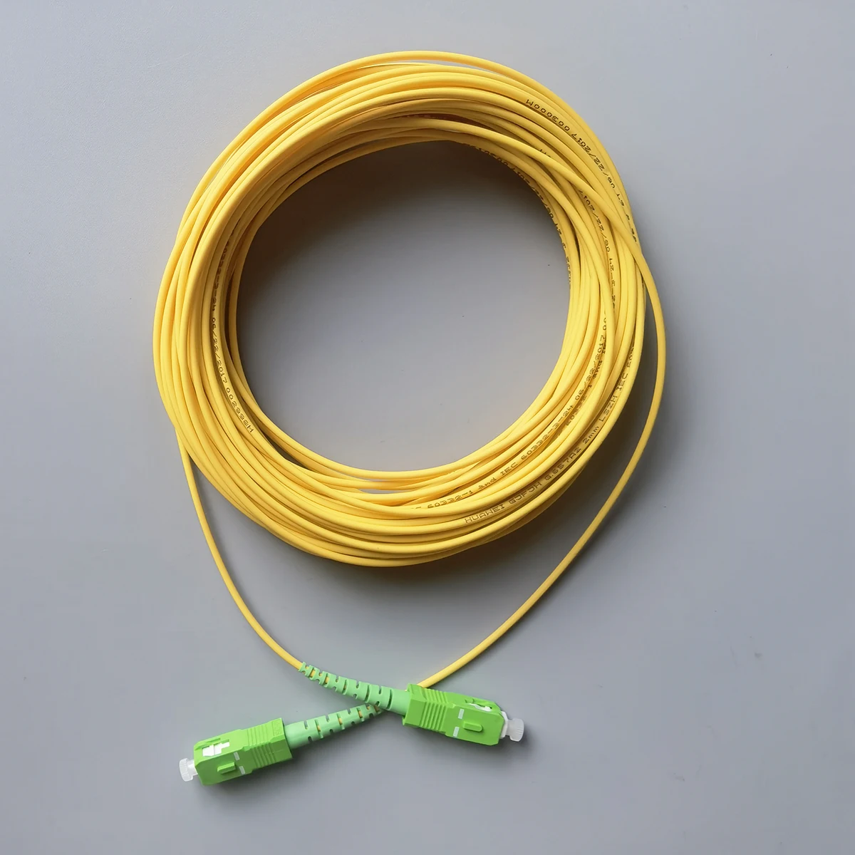 สายแพทช์ในร่ม FTTH LSZH fibra Optical SC/APC-SC/APC 2.0mm โหมดเดี่ยว Simplex core สายไฟต่อไฟเบอร์ Optics 10M/15M