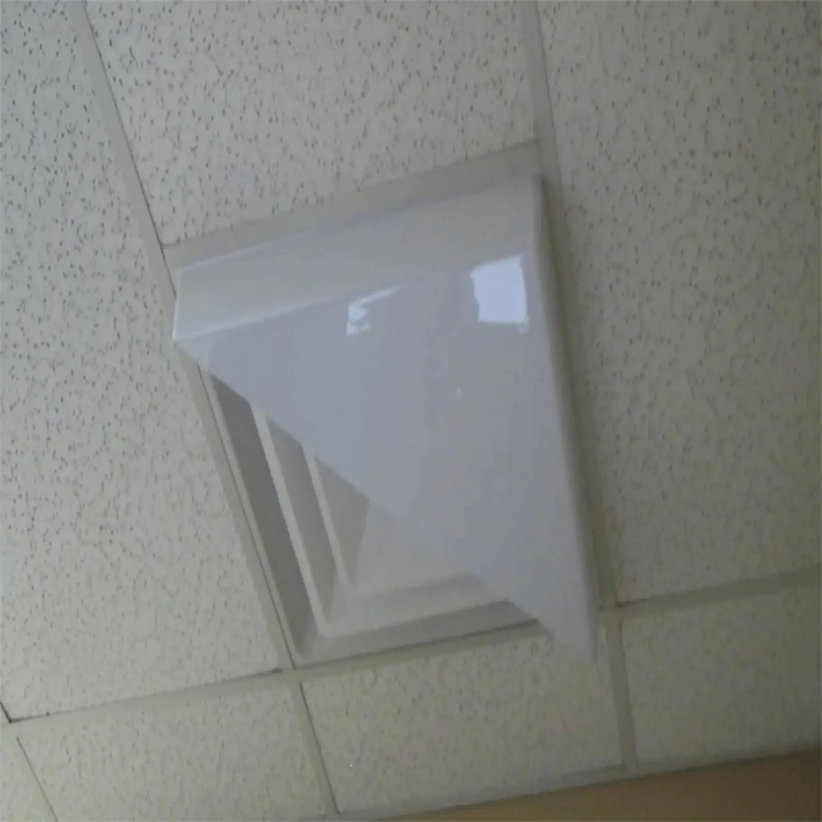 Drop Ceiling Air Deflector Aluminum Corner Diverter for 2x2 Ft Suspended Ceiling Vent Air Deflector for Overhead Air Flow