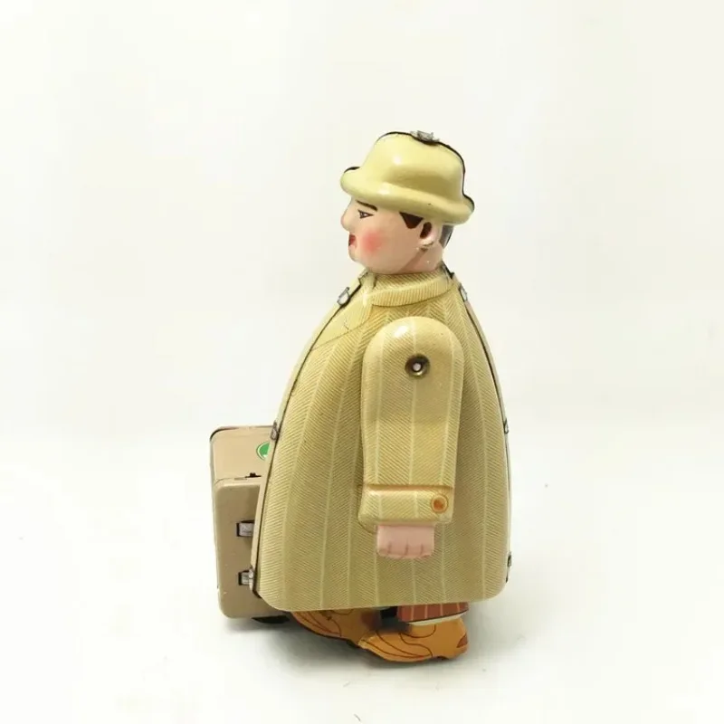 Valigia da viaggio in movimento Uomo Giocattolo a carica Collezione divertente Retro Metallo Tin Meccanico a orologeria Figure giocattolo Modello Regalo per bambini