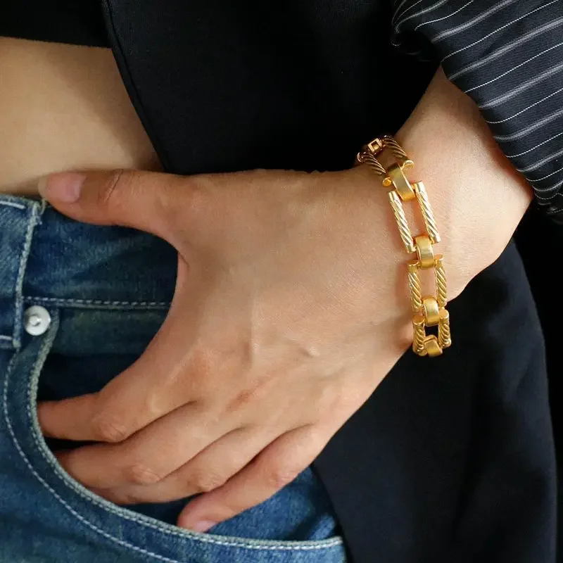 

Brass Statement Chunky Linked Bracelet Women Men Lover Jewelry Designer T Show Runway Gown INS Japan Korean