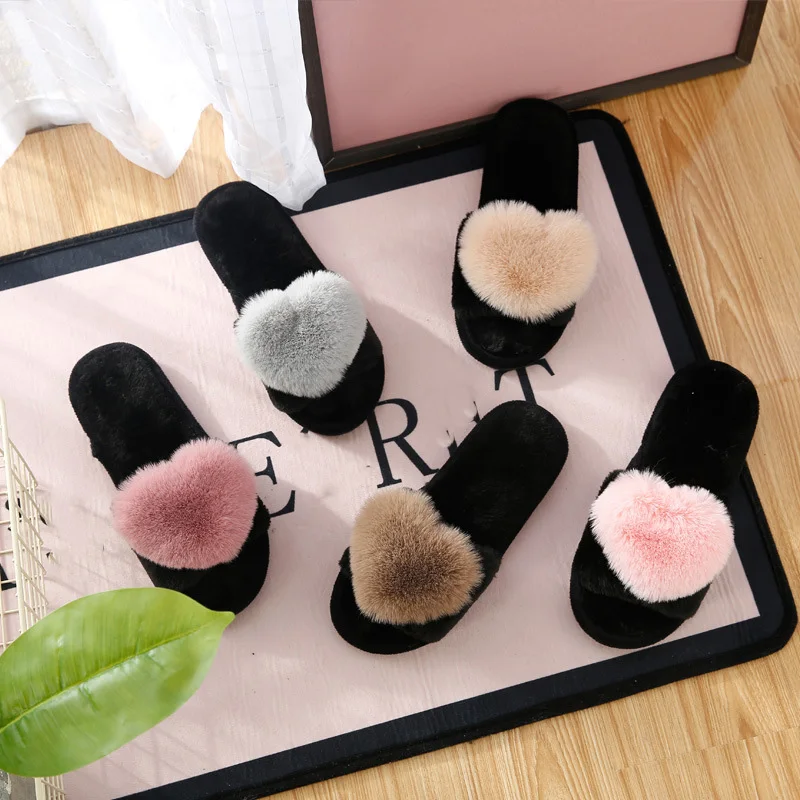 1Pair Non-slip Shoes Flat Bottom Plush Slippers Home Slippers Heart Pattern Cute Winter Women Warm