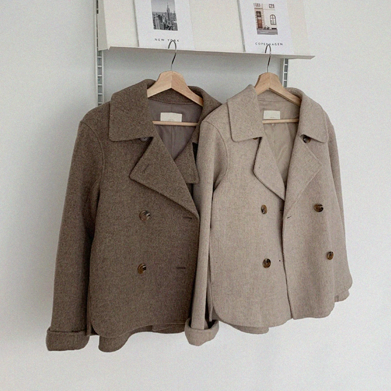 Cappotto corto di lana da donna autunno inverno temperamento colletto del vestito doppio petto cappotto allentato Casual Versatile giacche calde