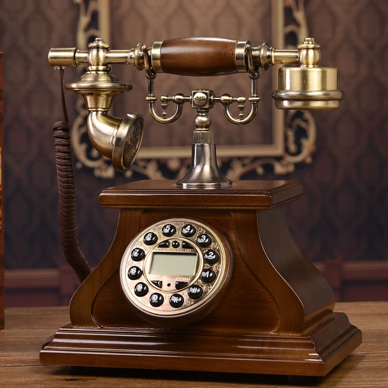 

New European style wooden antique telephone telephone retro home phone caller ID of an old-fashioned phone Decoration home art