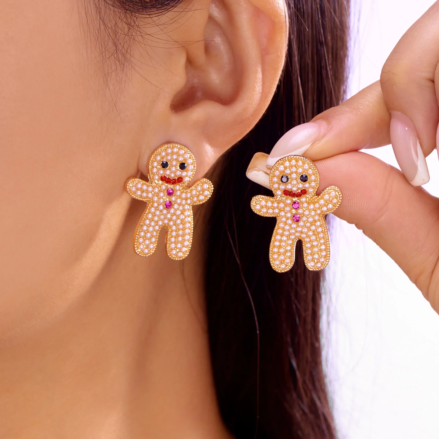 Fashion Christmas Rhinestone Gingerbread Man Earrings for Women Exquisite Imitation Pearl Christmas Tree Bells Party Jewelry