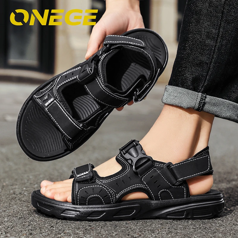 A Pair of New Men's Sandals, Summer Style, Fashionable, Wear-Resistant, Casual, Versatile Beach Shoes