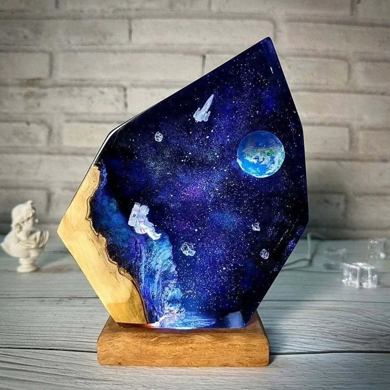 Interstellar Epoxy Lamp Space Galaxy Resin Night Astronaut Resin light Space Astronaut Galaxy Night Lamp Art Decoration Lamp