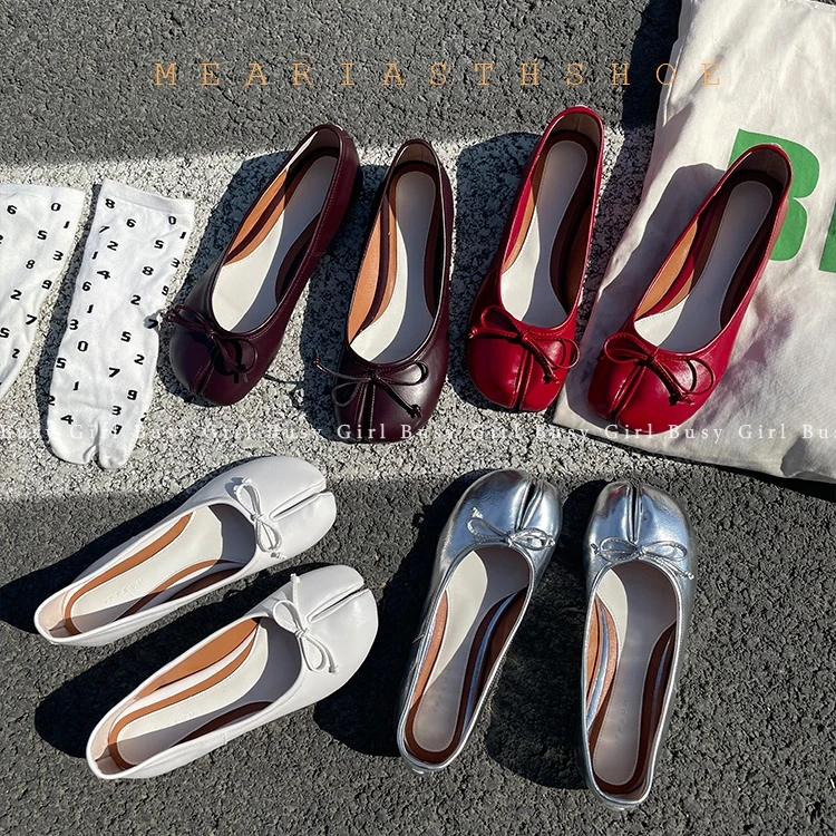 

Red Leather Ballet Tabi Ninja Shoes New Style Bowknot Round Toe Single Split Toe Shoes Comfortable Fashion Women's Dress Loafers