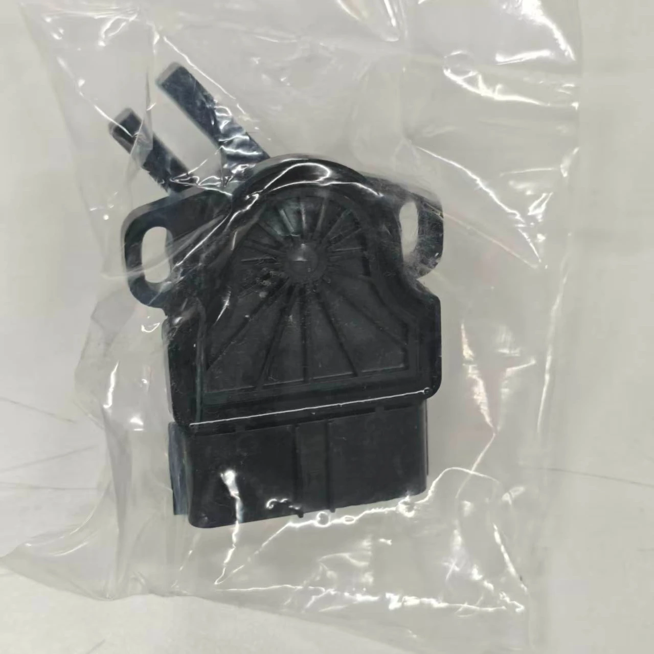 MR988414 Throttle Position TPS Sensor For Mitsubishi Pajero Montero V60 V70 V73 V77W V75 3.8L Auto Accele 2000-2006 MR578791