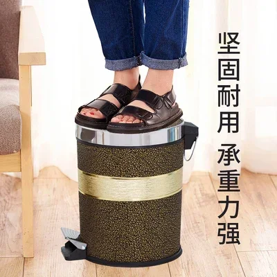 Trash Cans with Lids, Household Foot Pedals, Size Plastic Trash Baskets