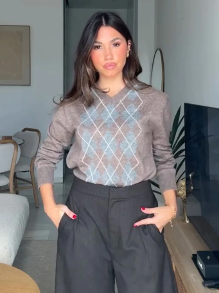

HH Women Winter Fashion Versatile V-neck Wool Blended Argyle Knitted Sweater Pullover Top Female Long Sleeve Warm Sweater Mujer