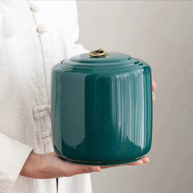 Custom Large Pet Urn for Golden Retriever, Husky, Samoyed, Dog Ashes, Sealed and Moisture-Proof, for Cremation