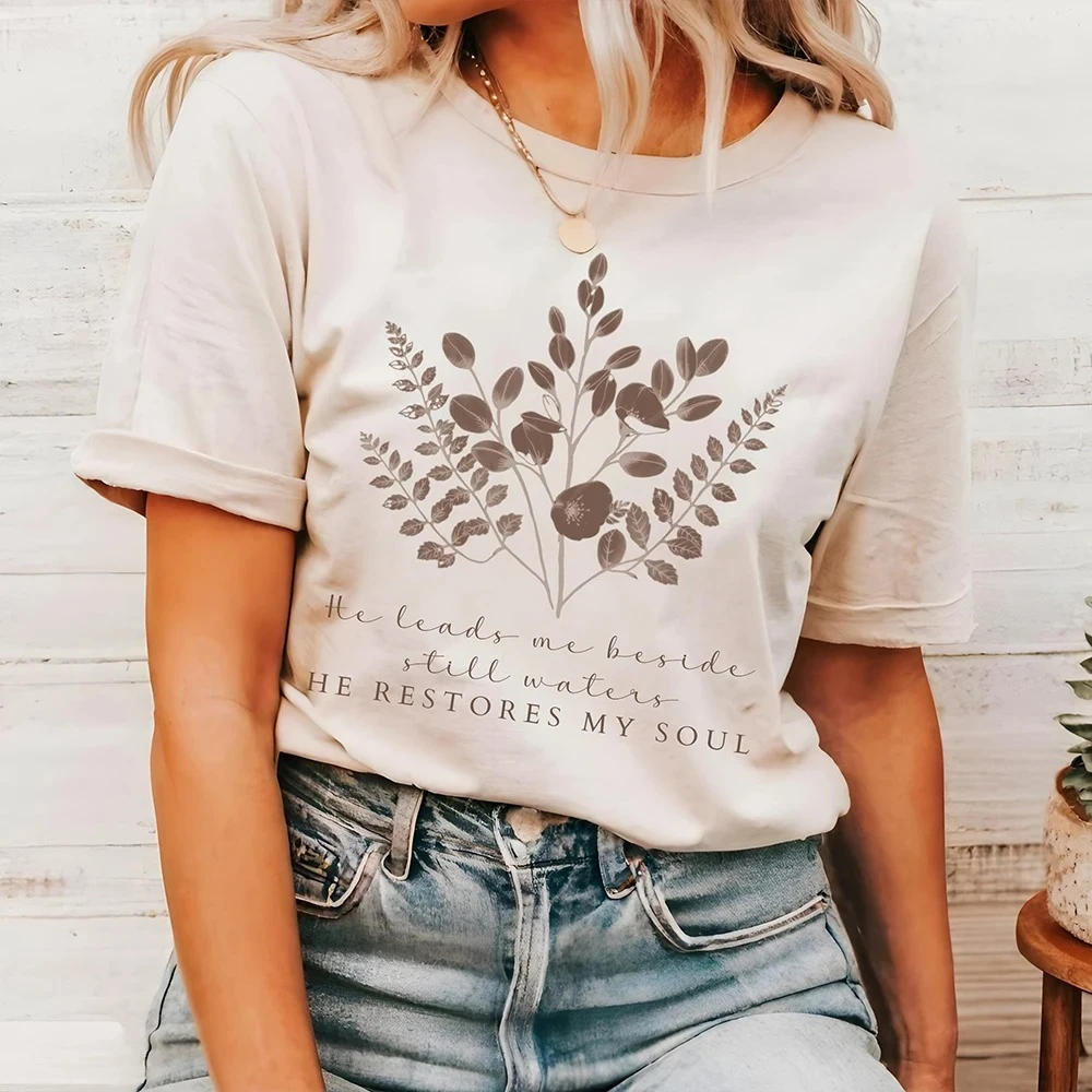 انه يقودني بجانب لا تزال المياه تي شيرت كريستيان تي شيرت للنساء الأزهار الكتاب المقدس الآية Crewneck للجنسين ملابس مضحكة Y2K #5