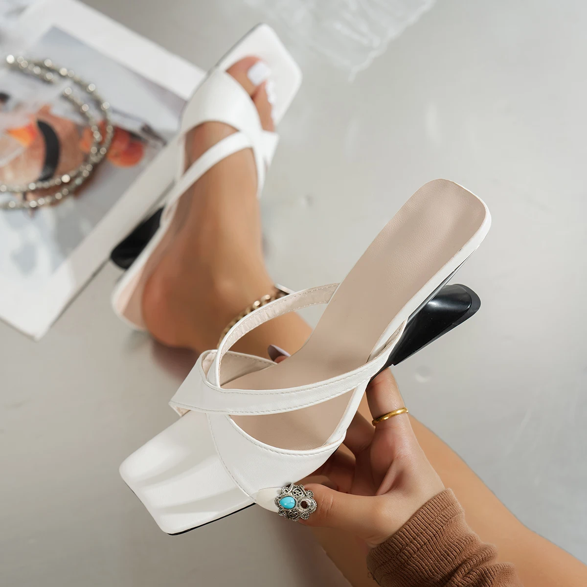 2026 New Women Fashion Retro Sandals Summer Open Toe Fine Heel Sandals Casual High Heels Sandals for Women Trend Shoes for Women