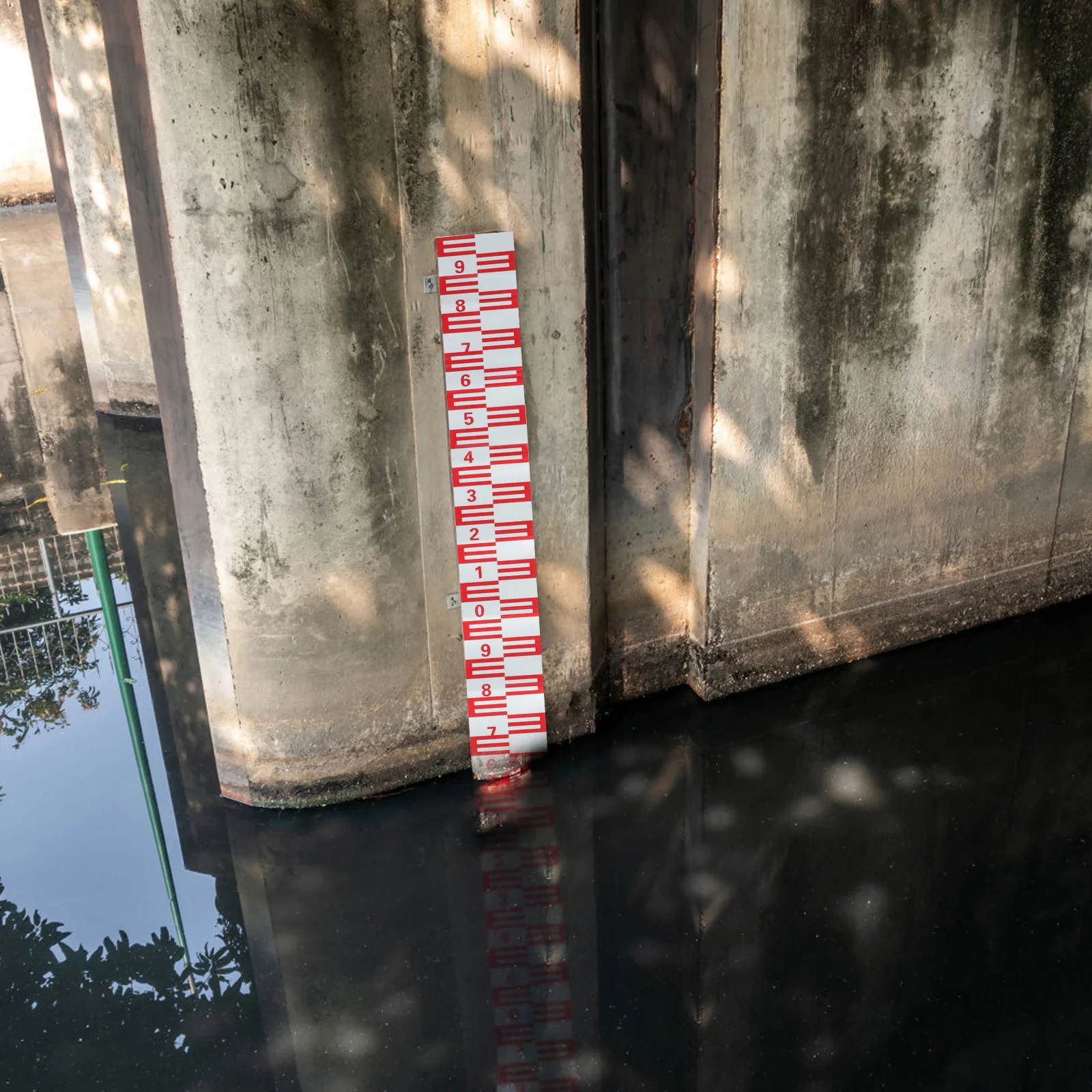 

Liquid Level Indicator Water Sticker Pool Measuring Pond Gauge for Meter Measure Depth